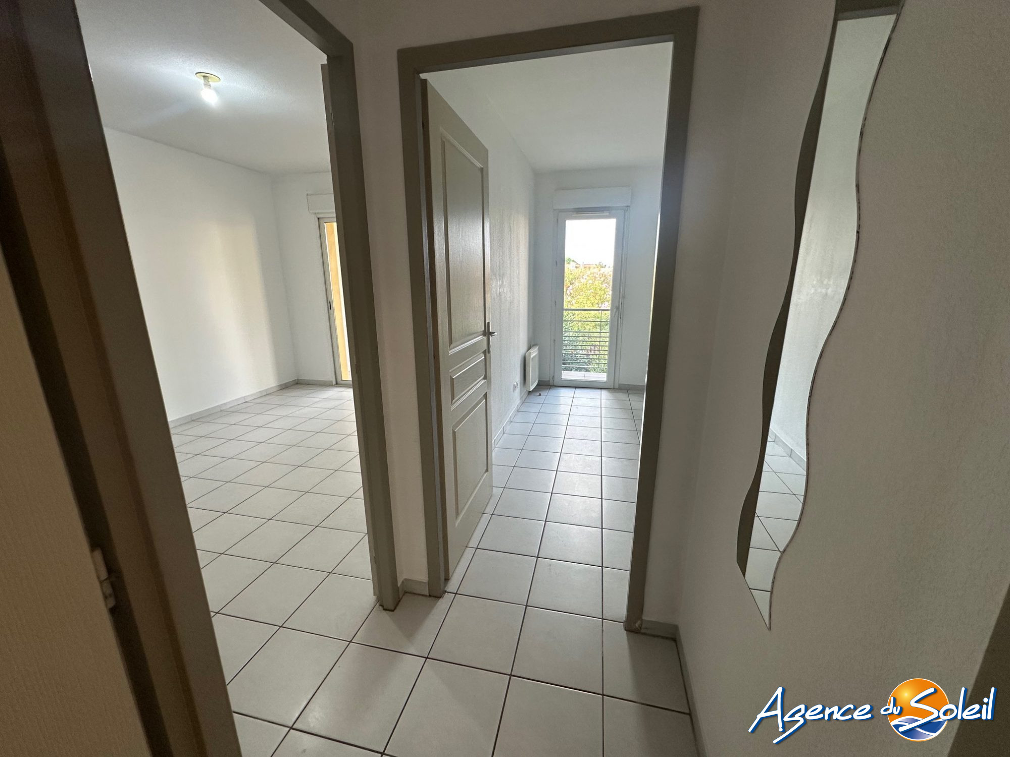 Chambre - Appartement Béziers (Réf. 09-7733-AGENCEDUSOLEIL)