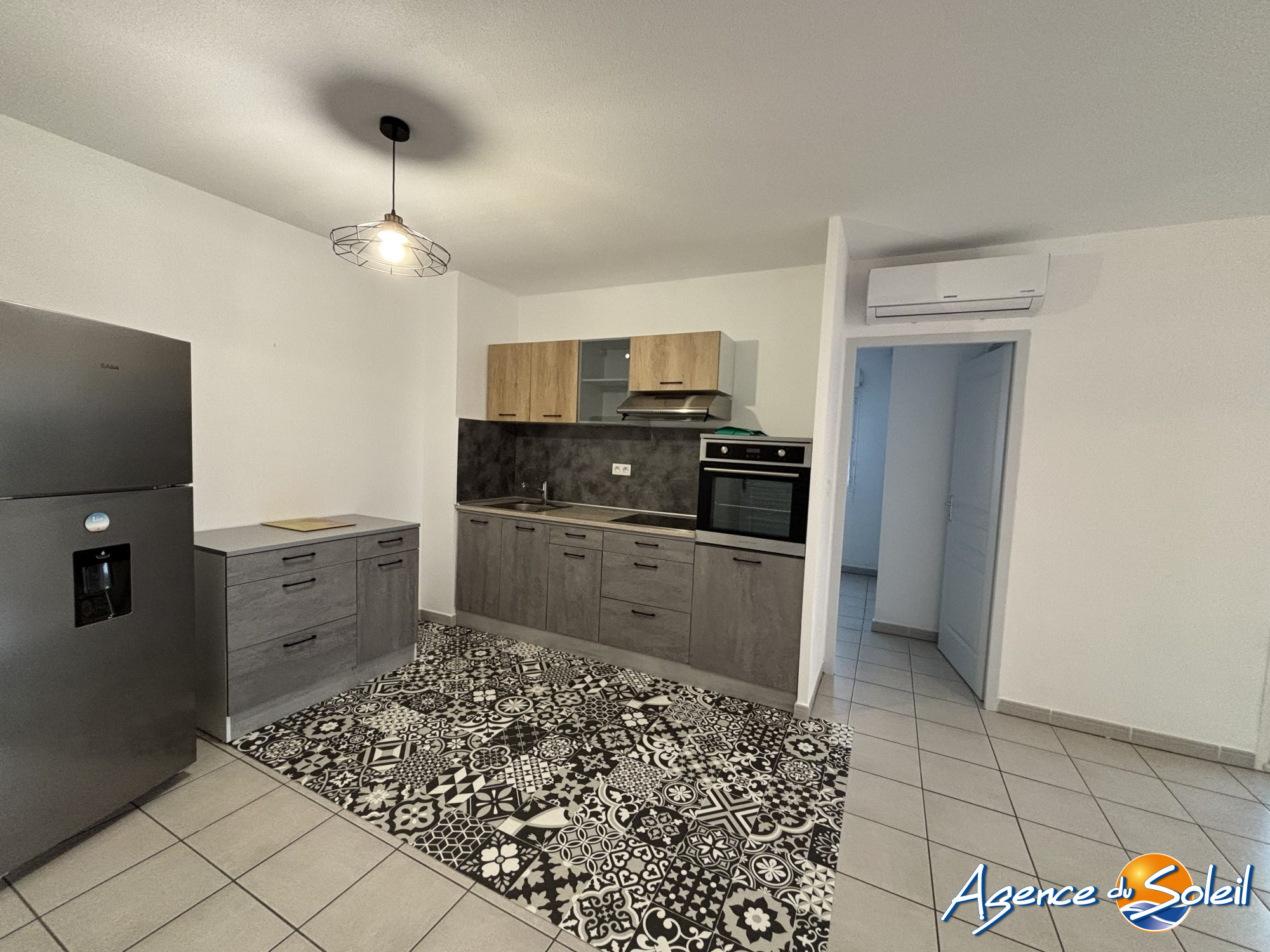 Appartement en location à Narbonne - Agence du Soleil (Réf. 04-9398-AGENCEDUSOLEIL)