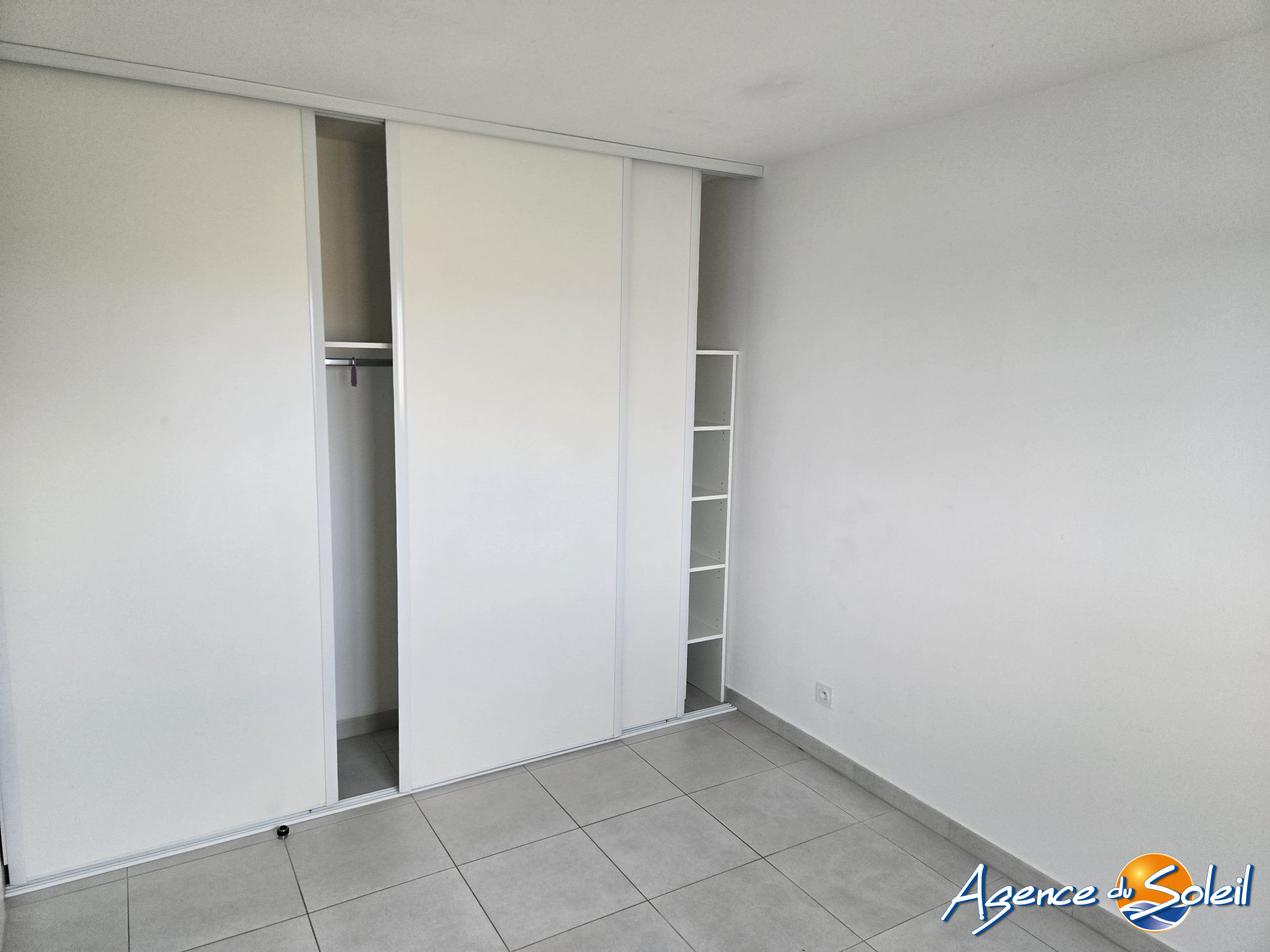 Salle de bain - Appartement Narbonne (Réf. 04-3414-AGENCEDUSOLEIL)