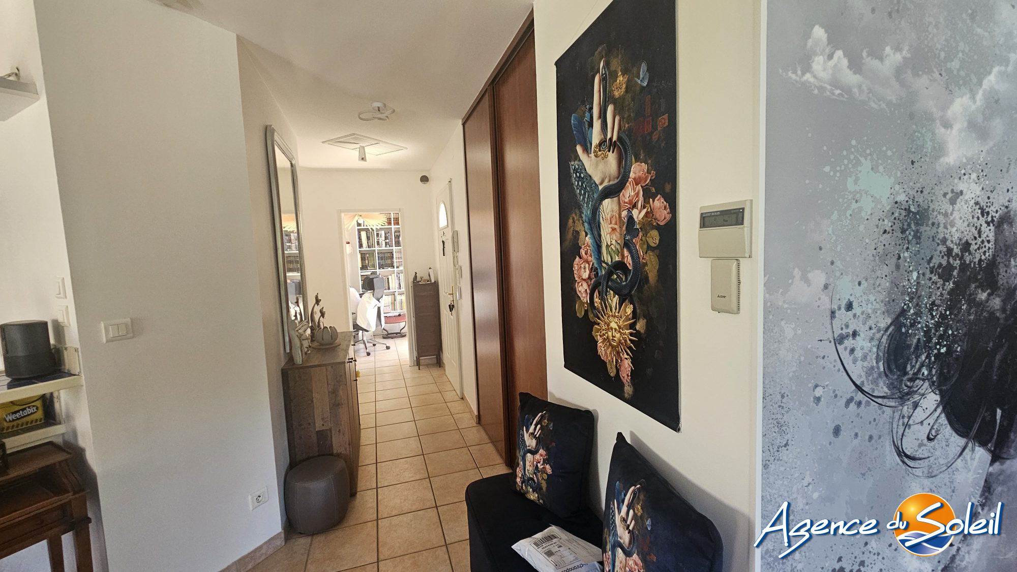 Photo 10 - Maison Moussan (Réf. 11-11076-AGENCEDUSOLEIL)