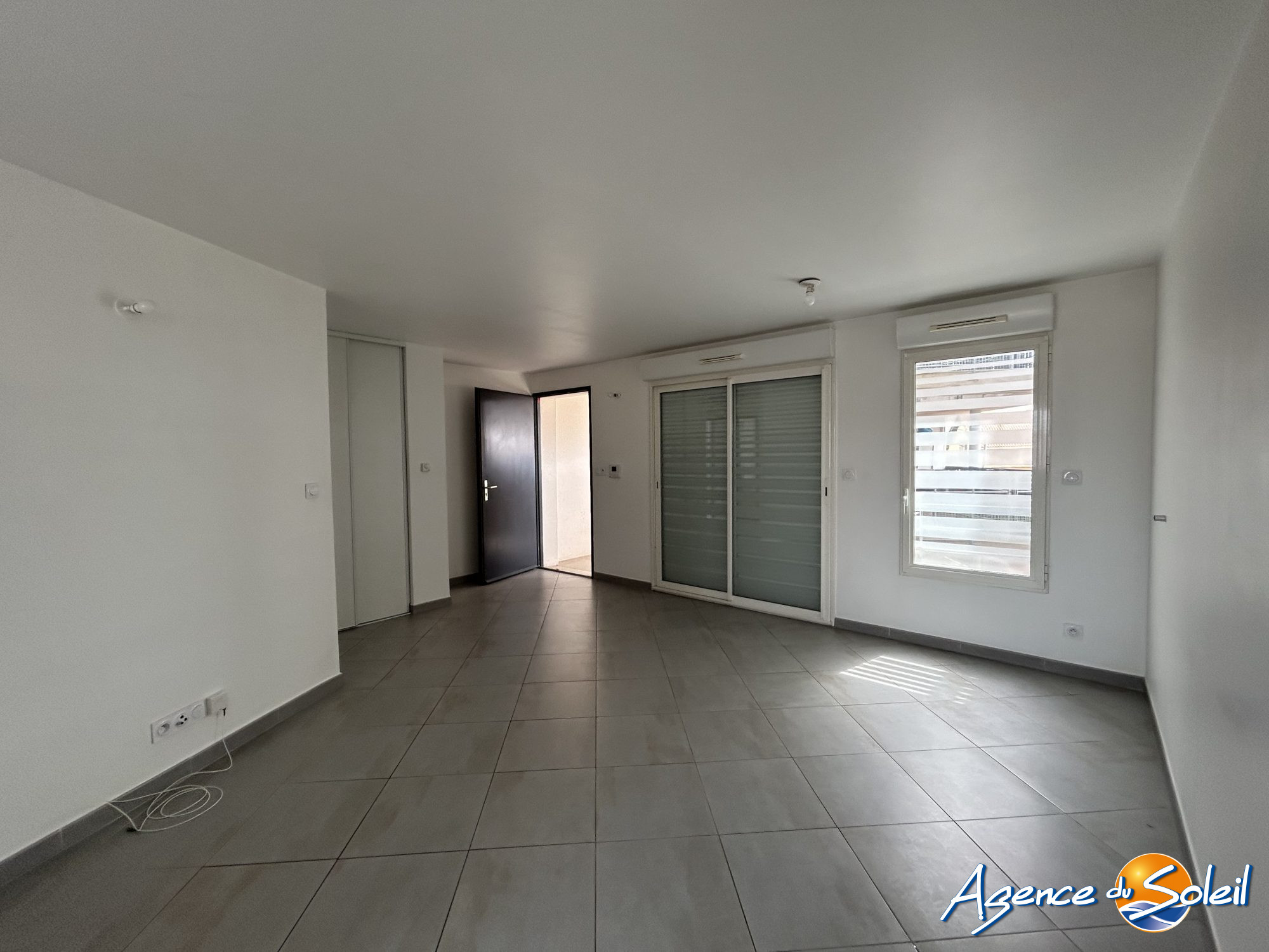 Vue extérieure - Appartement Agde (Réf. 09-6590-AGENCEDUSOLEIL)
