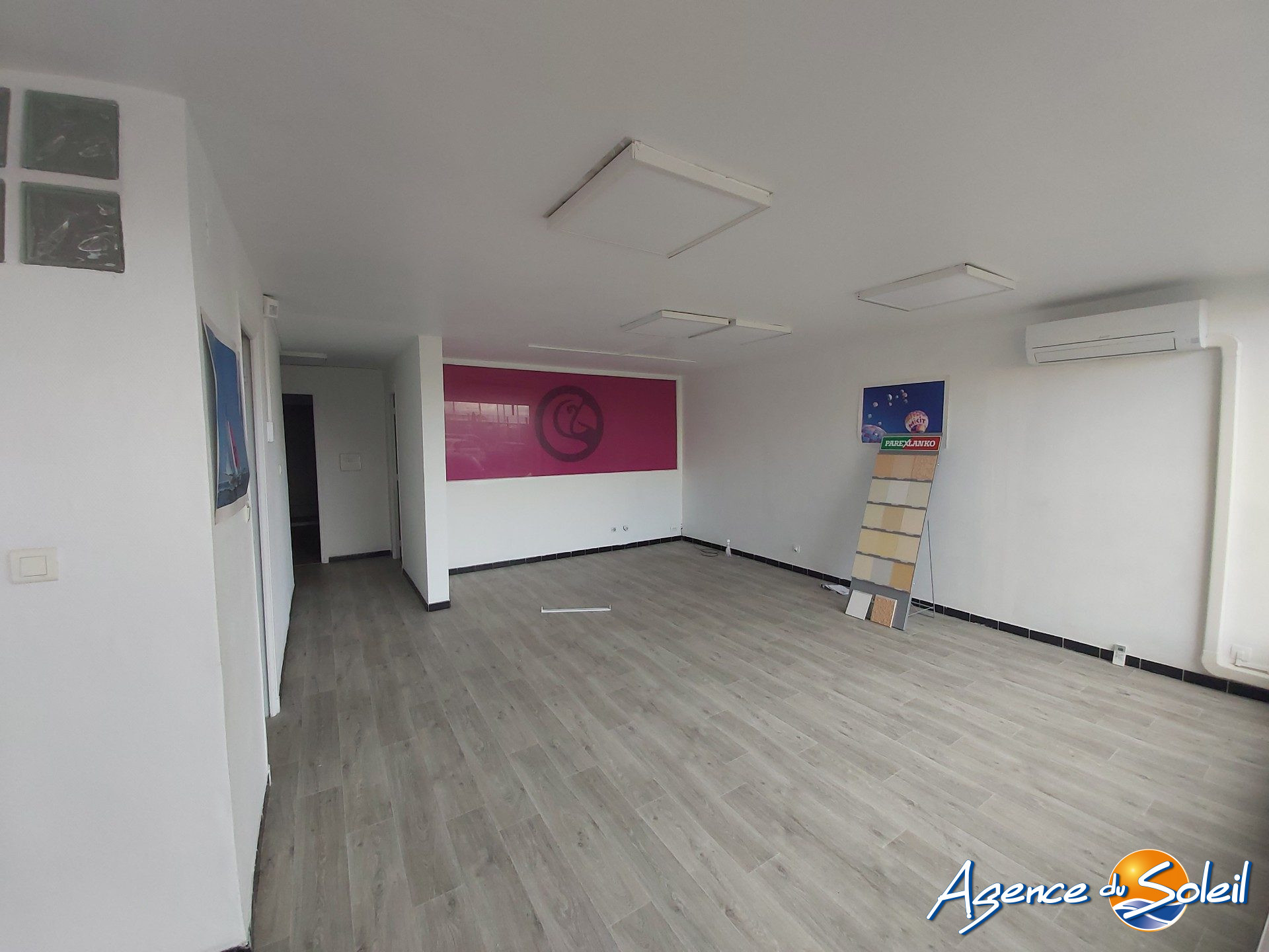 Vue intérieure - Immobilier Pro Narbonne (Réf. 04-7793-AGENCEDUSOLEIL)