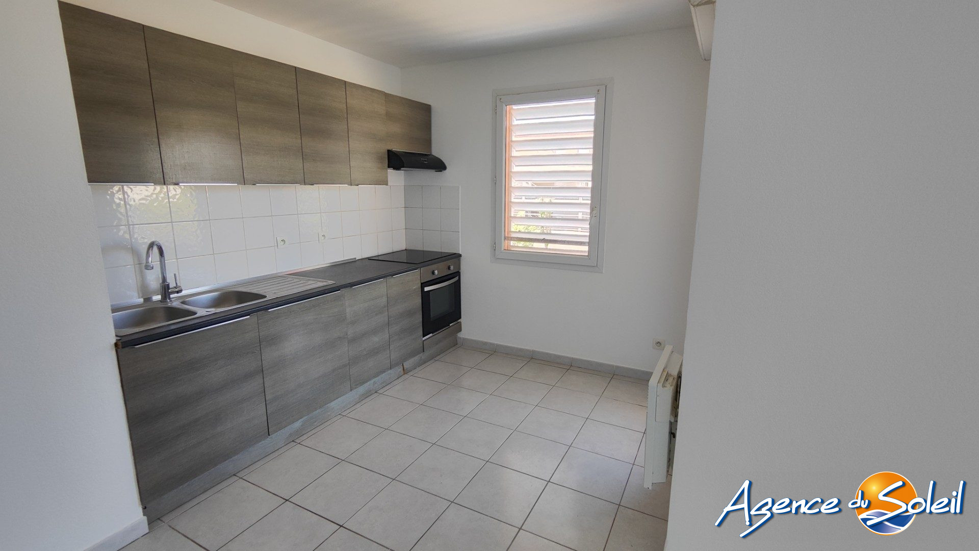 Appartement en vente à Béziers - Agence du Soleil (Réf. 18-10715-AGENCEDUSOLEIL)